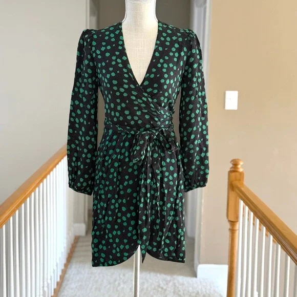 Cynthia Rowley Green Polka Dot Wrap Dress Black Long Sleeve V-Neck Size 0 - Picture 2 of 13